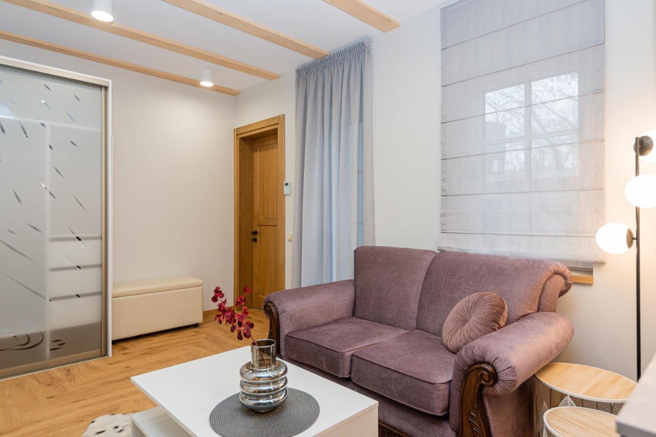 Memel Townhouse Apartamentai Klaipeda Ngoại thất bức ảnh