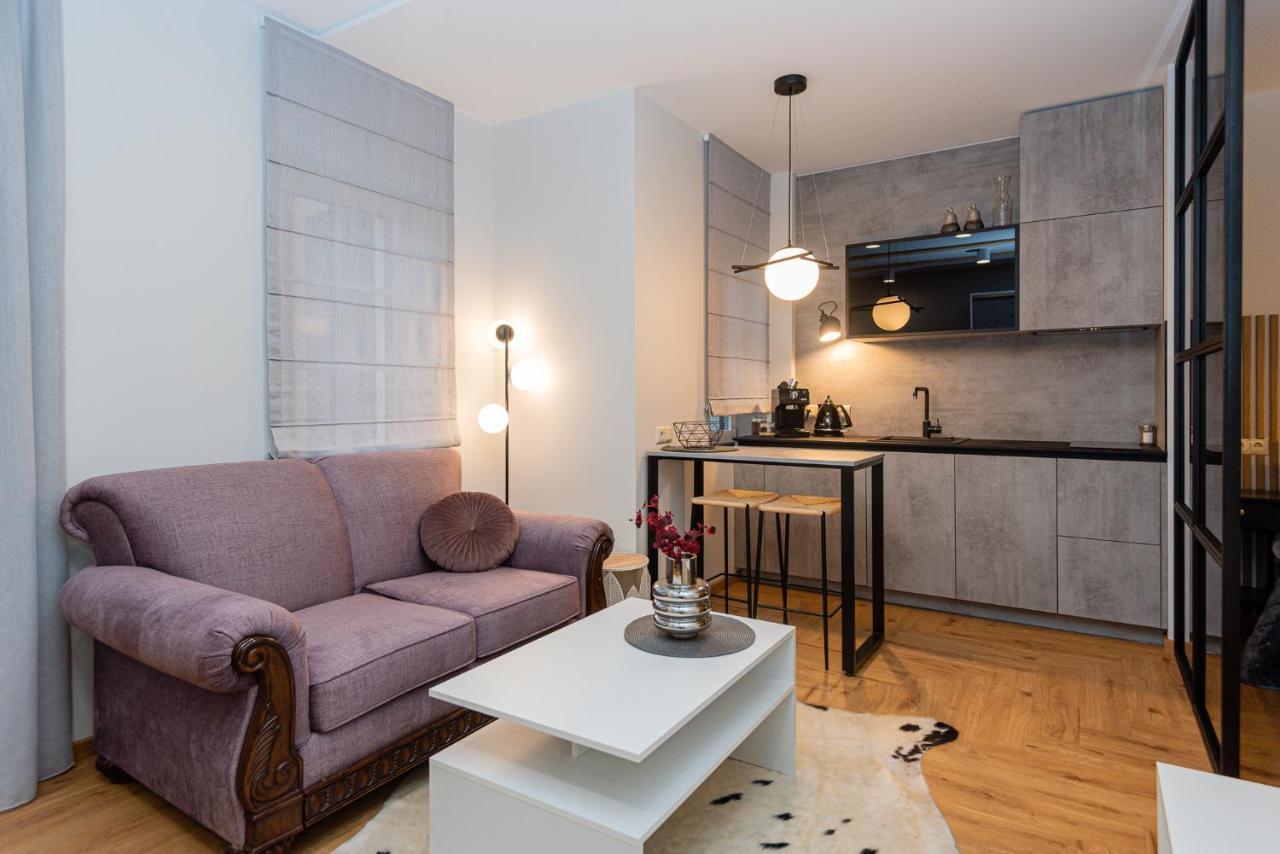 Memel Townhouse Apartamentai Klaipeda Ngoại thất bức ảnh