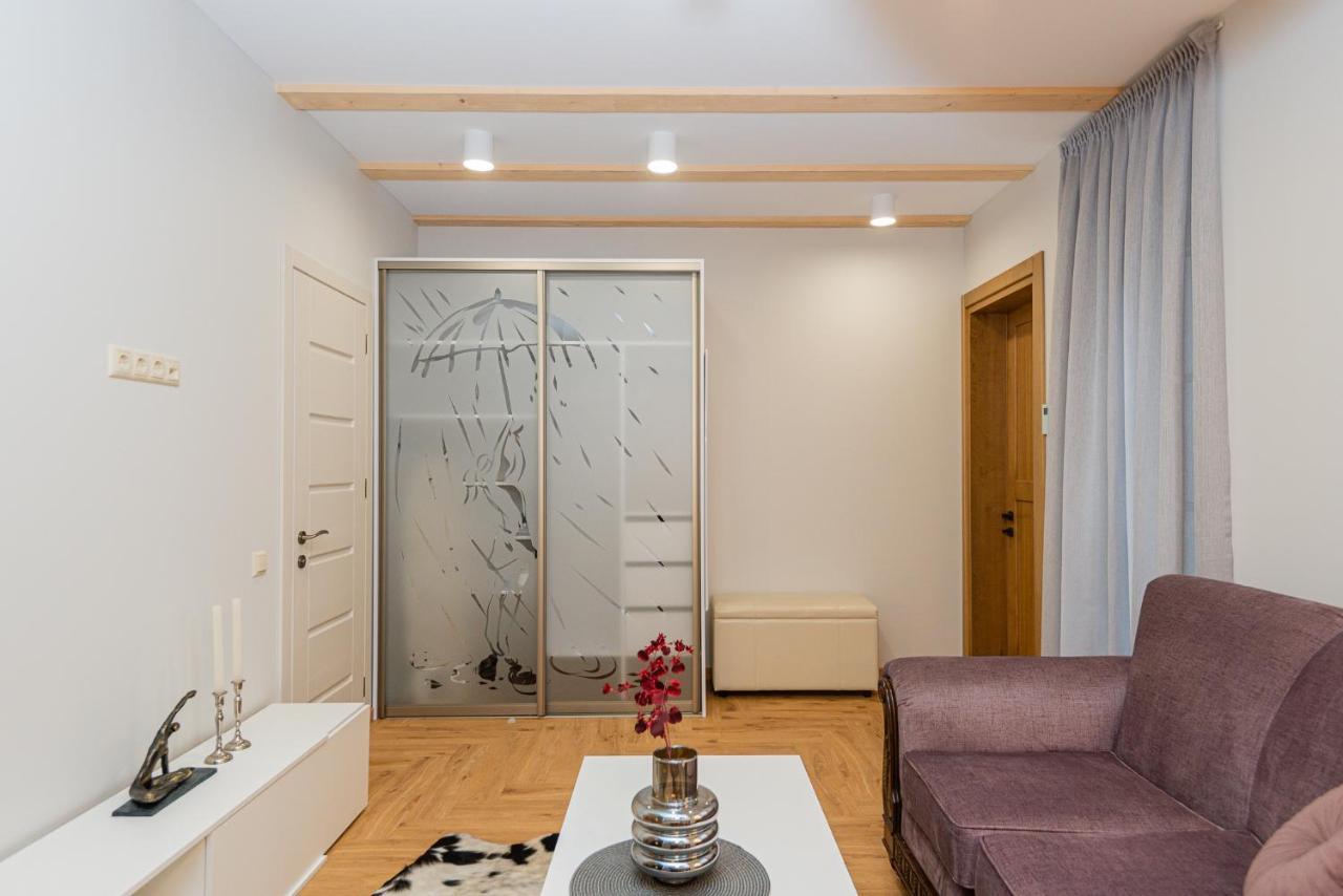 Memel Townhouse Apartamentai Klaipeda Ngoại thất bức ảnh
