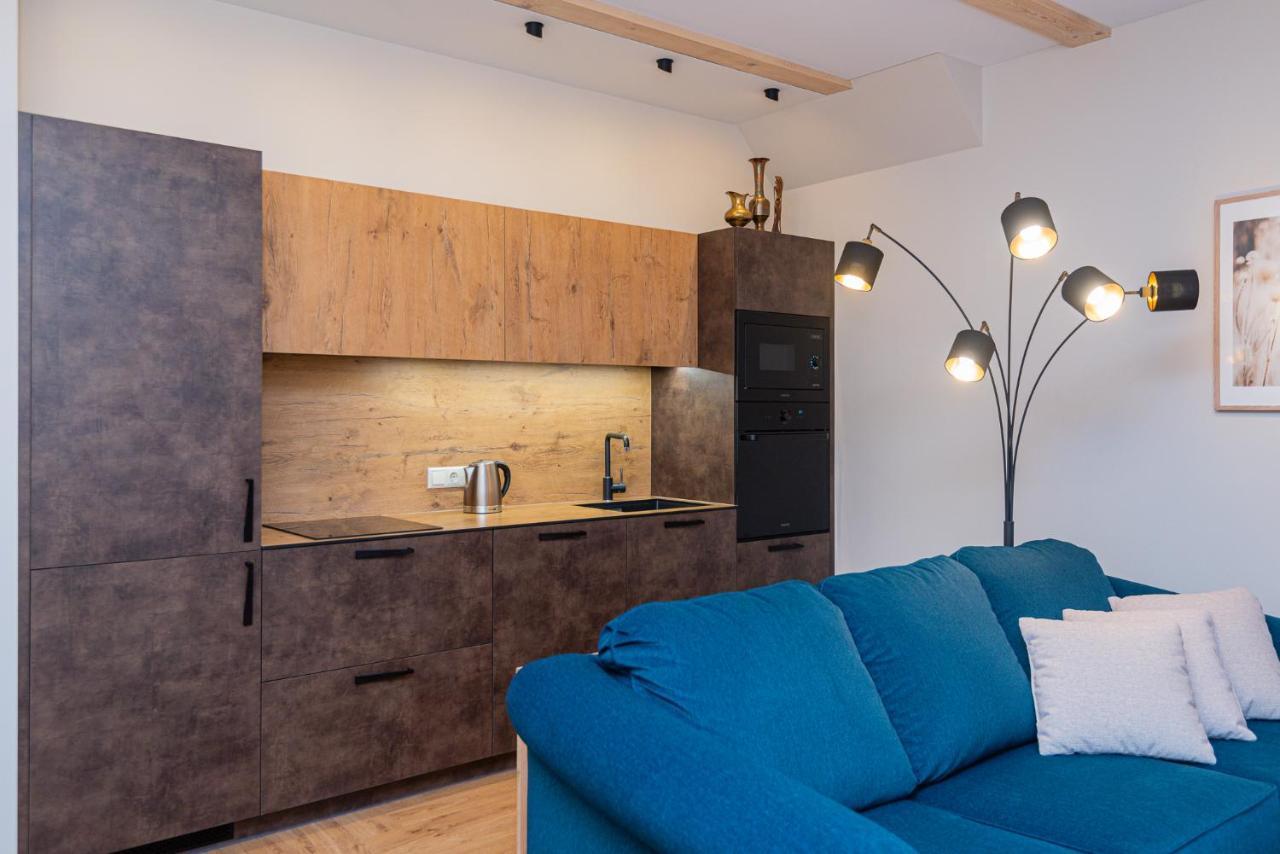 Memel Townhouse Apartamentai Klaipeda Ngoại thất bức ảnh